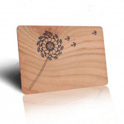 La carte en bois RFID est intégrée avec une puce et une antenne à l'intérieur (3)